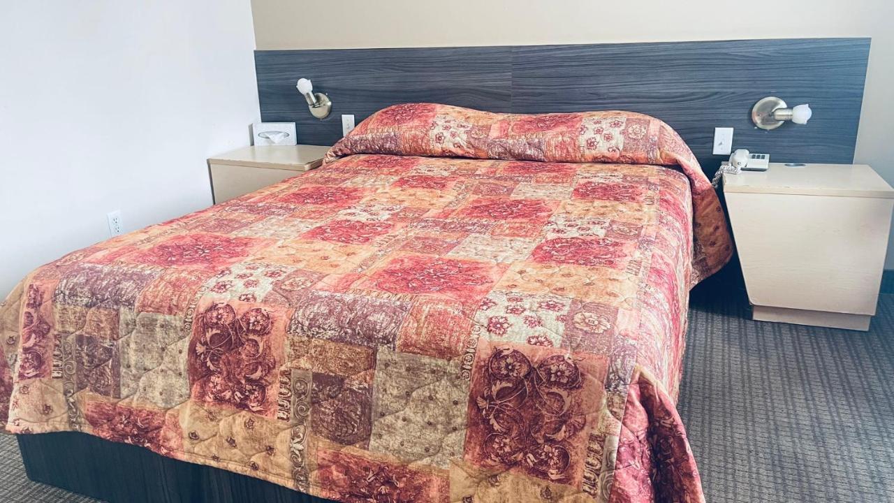 Motel Falcon Броссар Екстер'єр фото