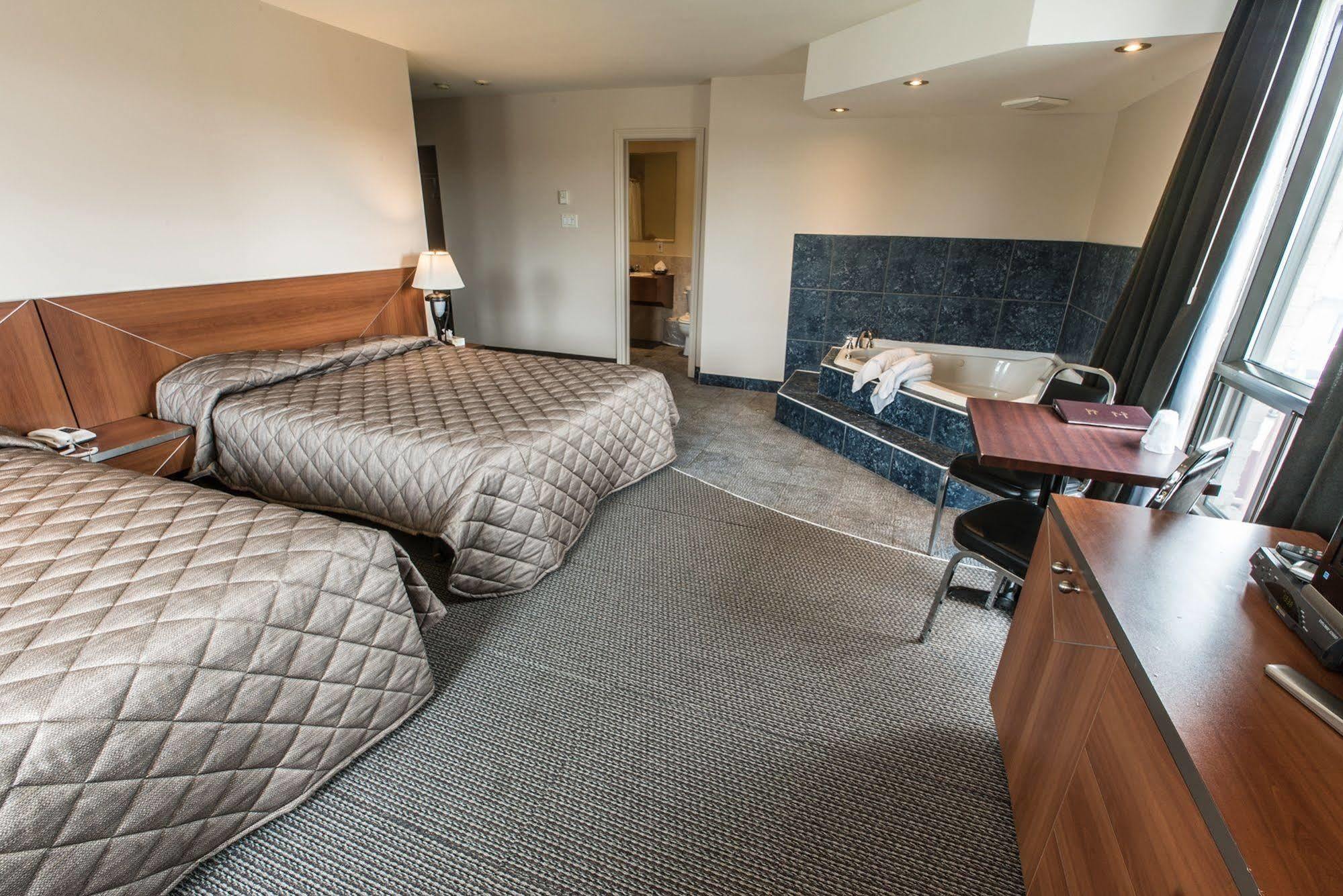 Motel Falcon Броссар Екстер'єр фото